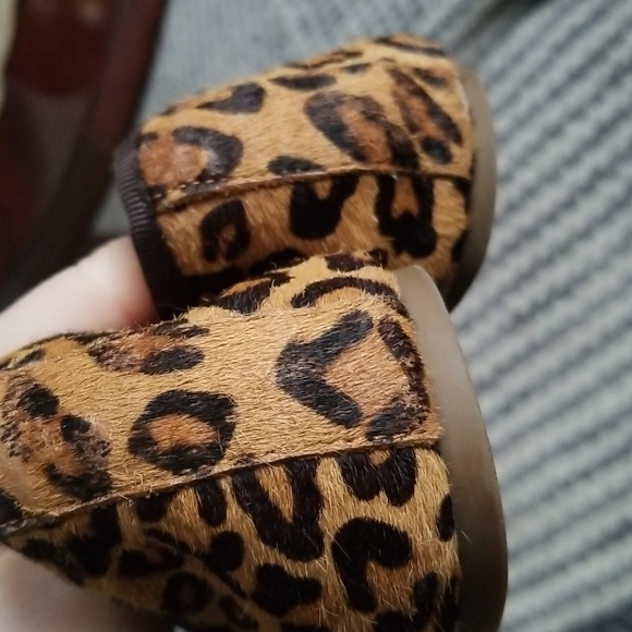 Banana republic calf hair flats - Picture 5 of 5